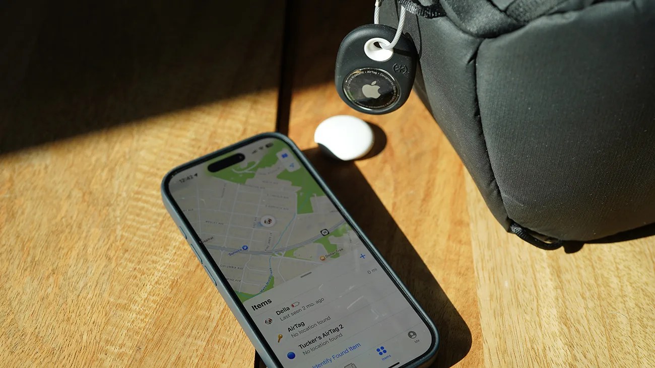 iOS 18.2 share location find my feature