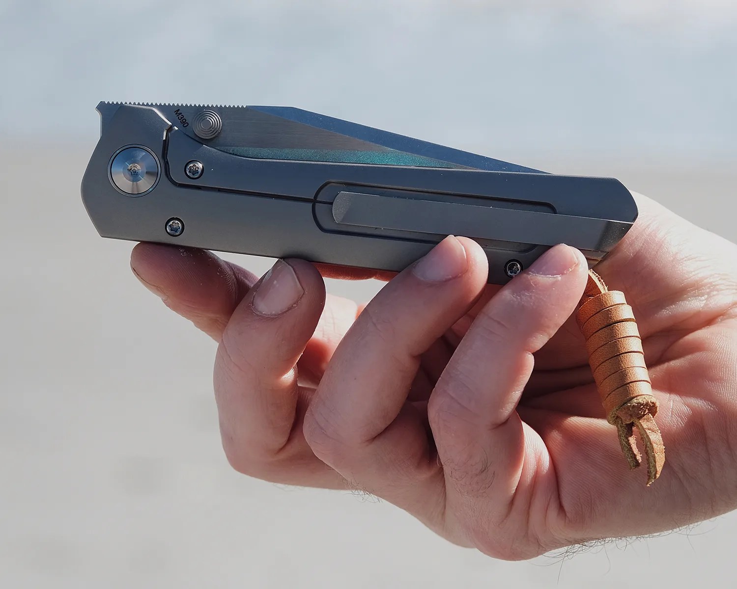 manganas aurelia off side folded