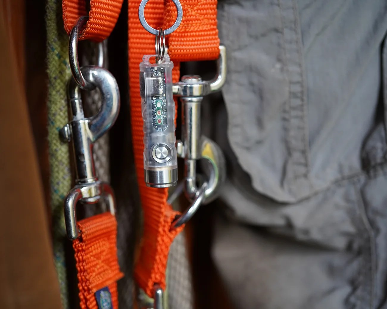 RovyVon Aurora A8 flashlight