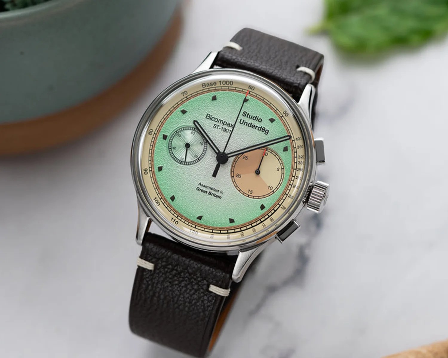 One of the Best Chronograph Watches Under $1,000 Just Got