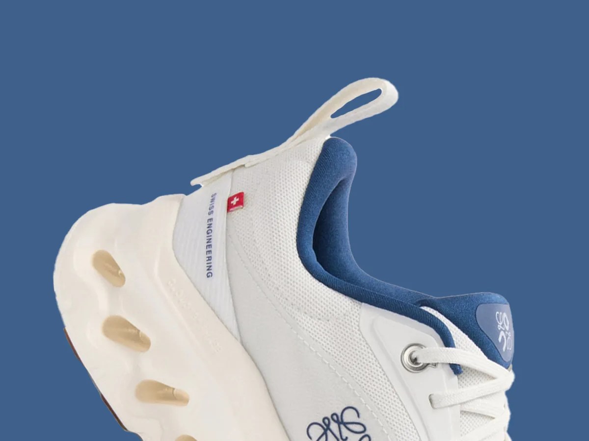 新品25SS LOEWE On CLOUDTILT スニーカー IMG_4407.jpeg