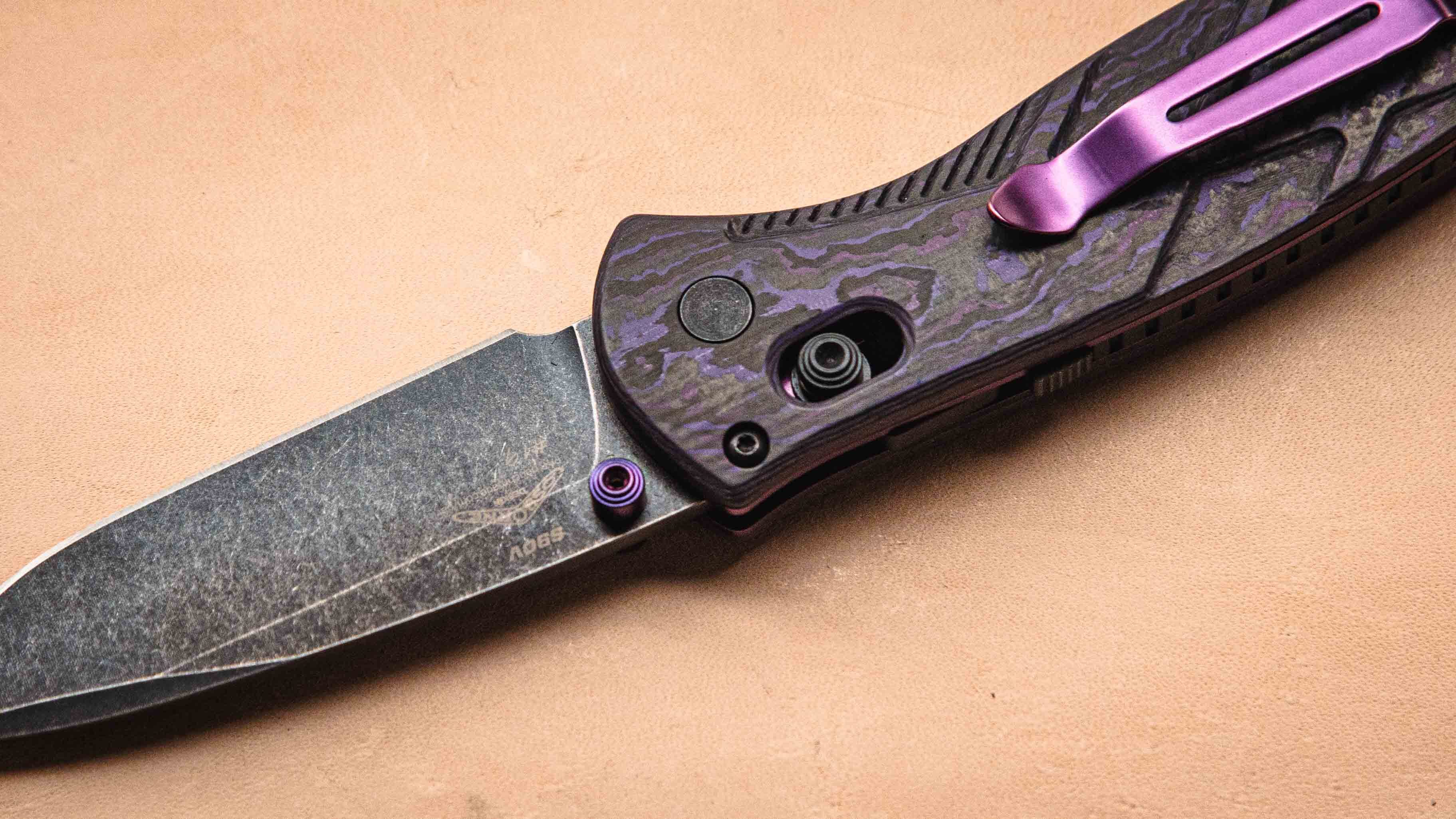 Benchmade's Stunning New EDC Knife Is a High-Functioning Fever