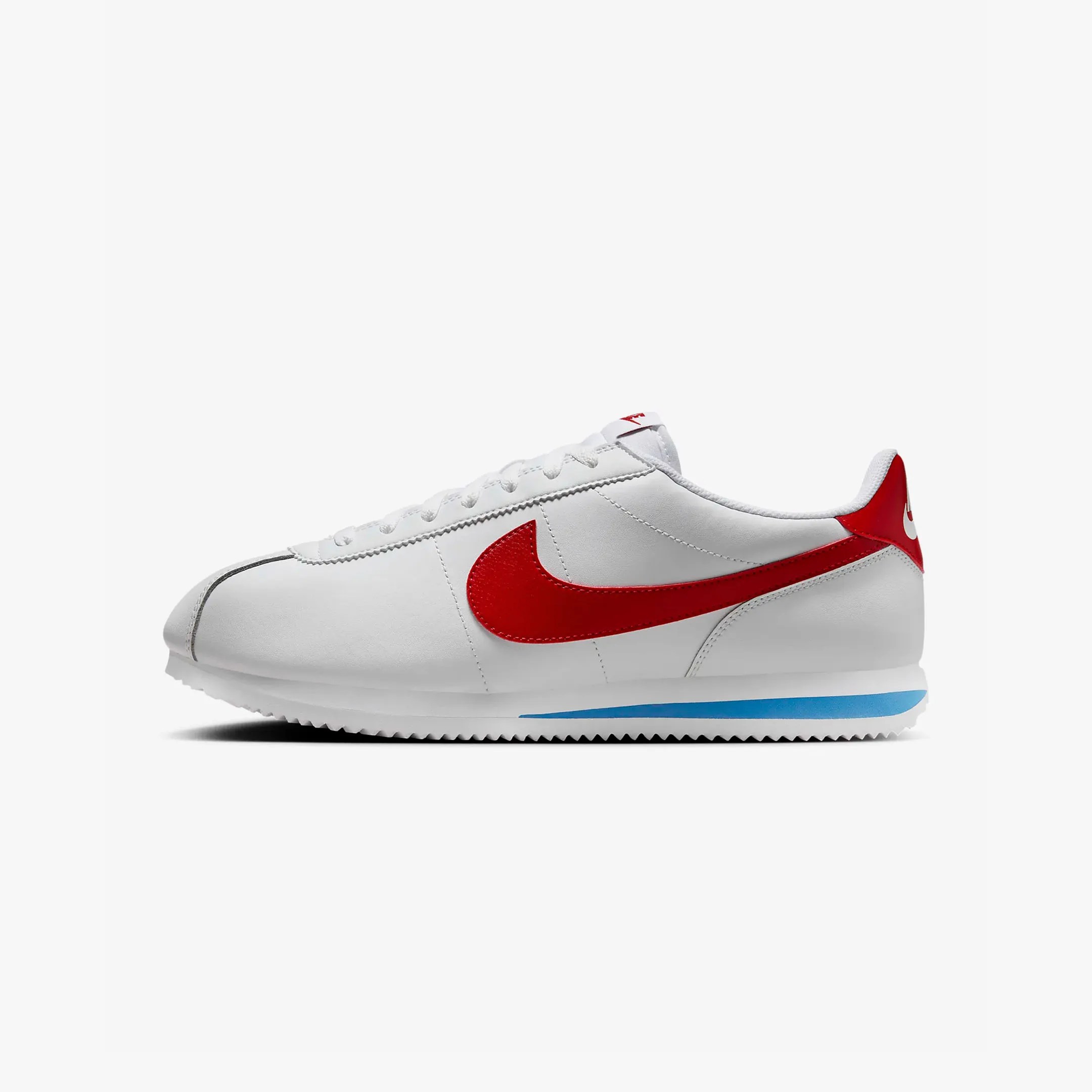 One of Nike's Most Iconic Sneakers Returns to Its Performance Roots