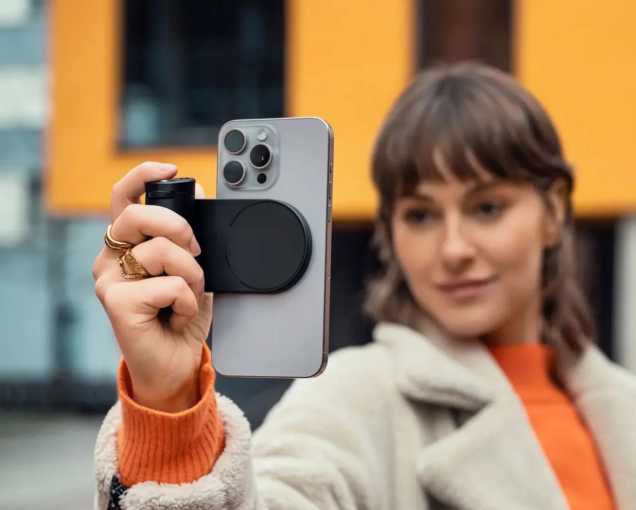 Leica Lux Grip for iPhone