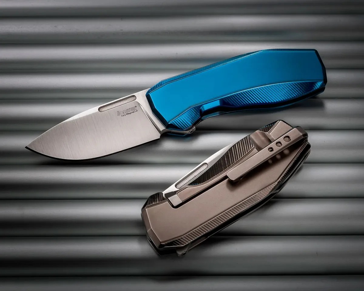Lionsteel N1 Knives on corrugated steel