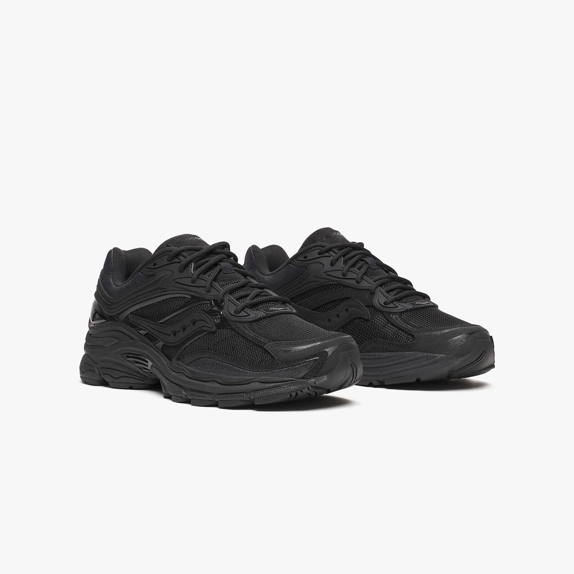 Saucony black sneaker