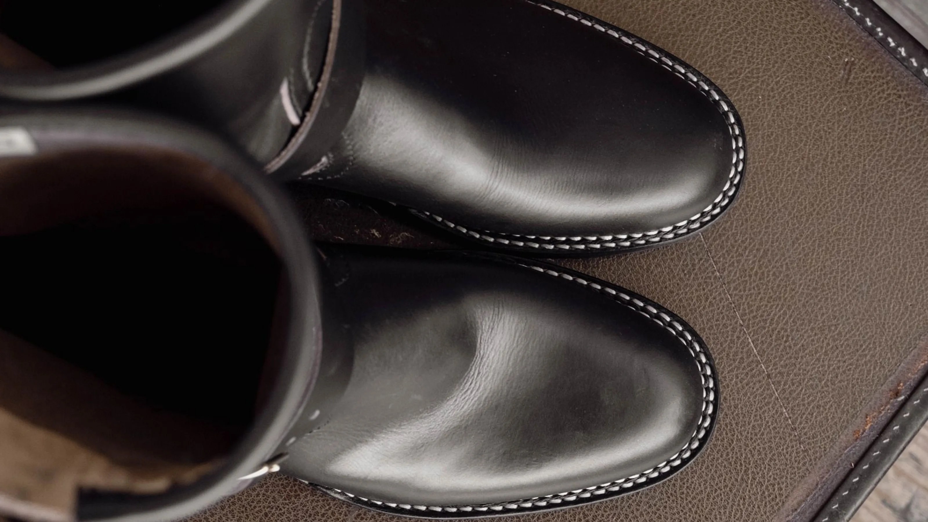 Closeup of toe of Nicks x Parkhurst Brakeman engineer boots