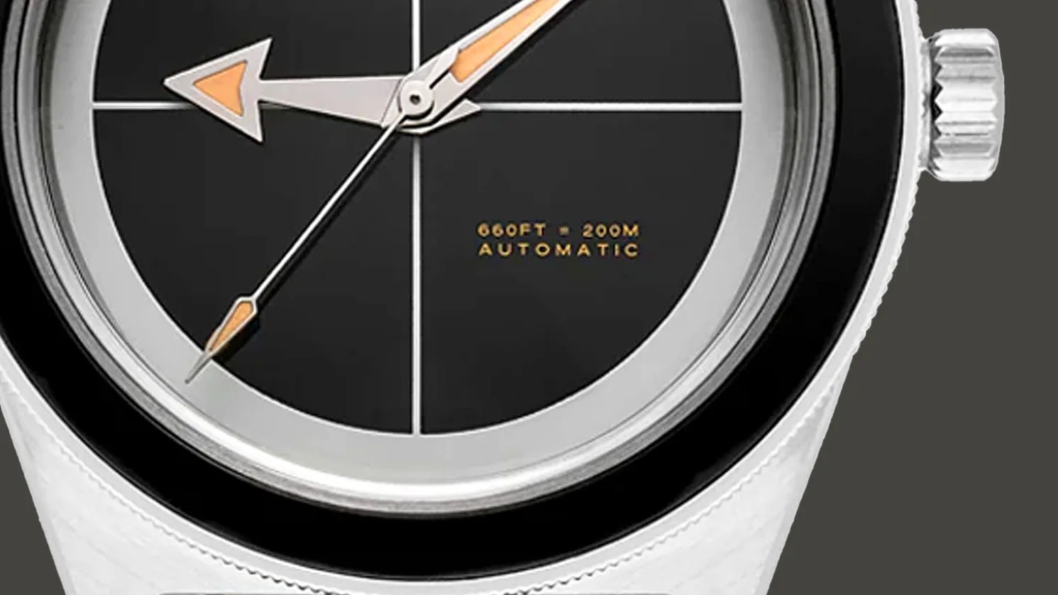 This Affordable Seiko-Powered Dive Watch Mixes Minimalism with