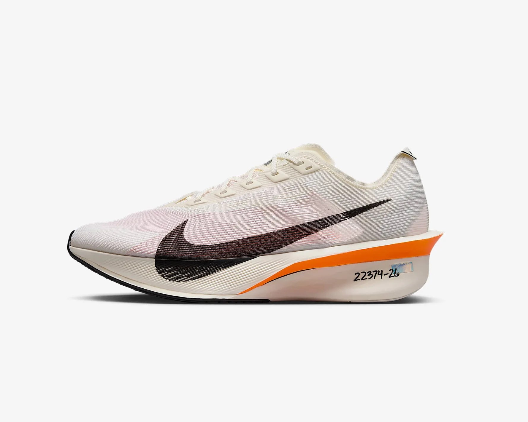 white NIke shoe