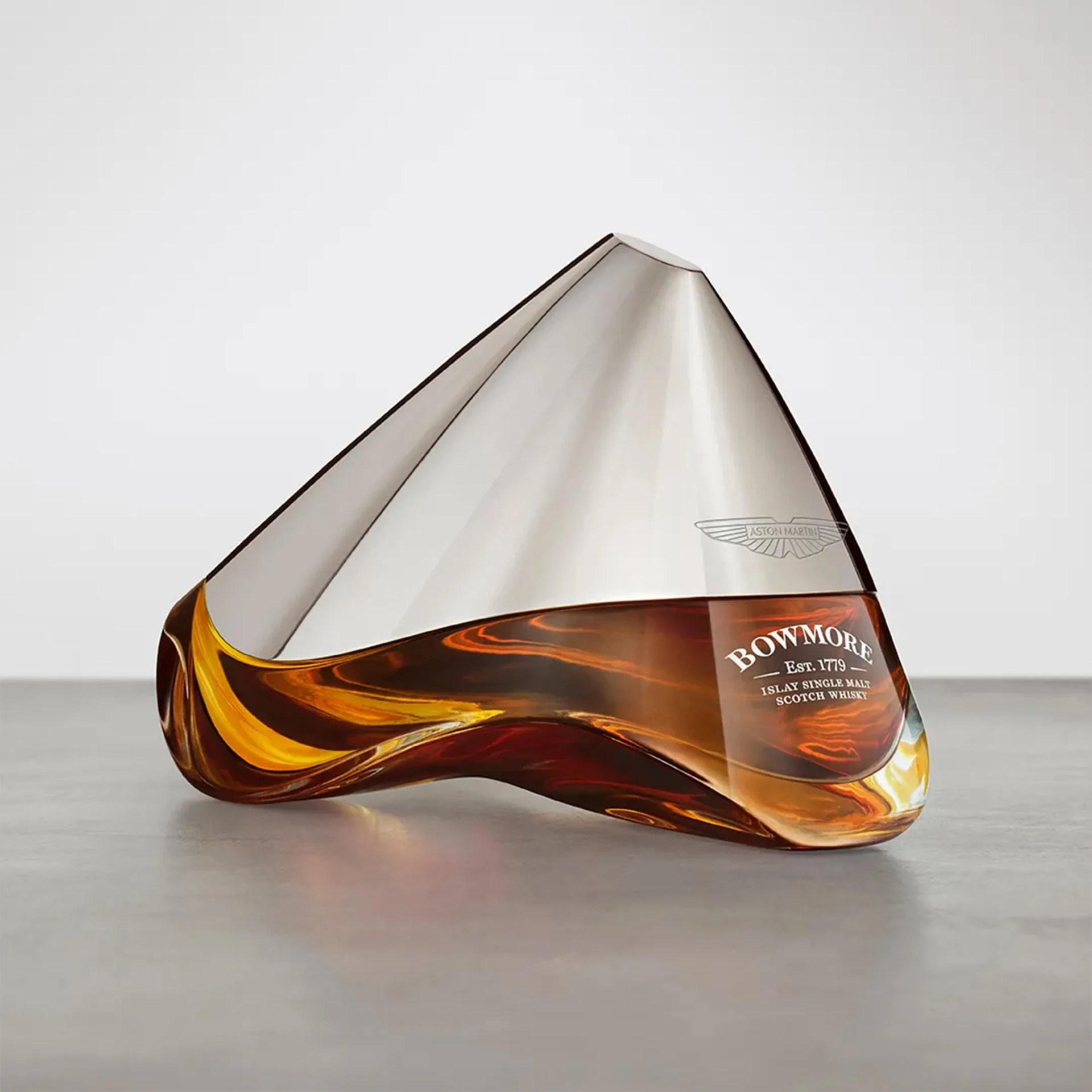 Aston Martin x Bowmore ARC-54 Whisky