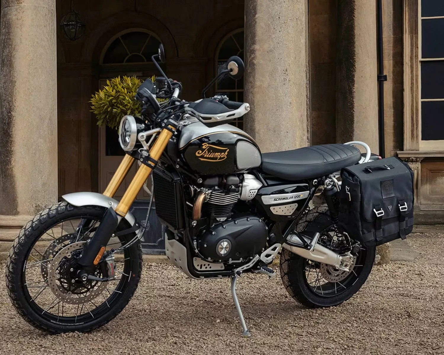 triumph scrambler 1200 xe icon edition dgr pannier