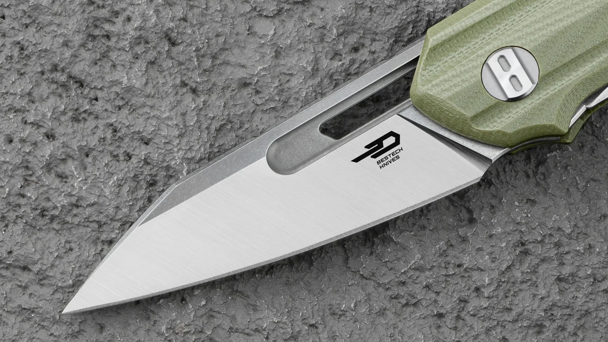 Bestech Toddler EDC Knife blade closeup