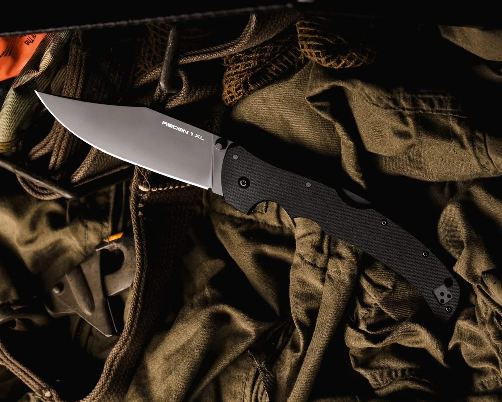 Cold Steel Recon 1 XL on tactical bag