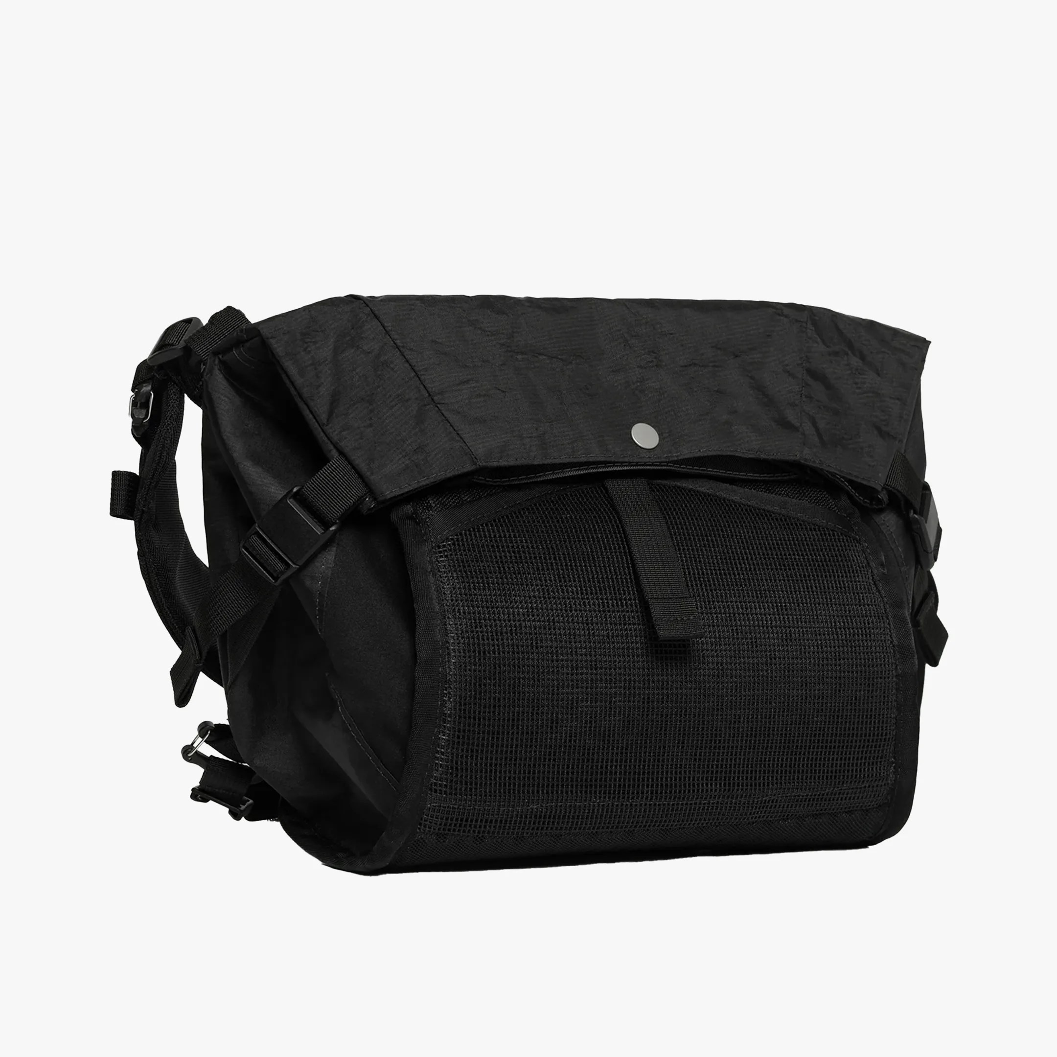 One of the Best Technical EDC Brands Just Fixed the Biggest