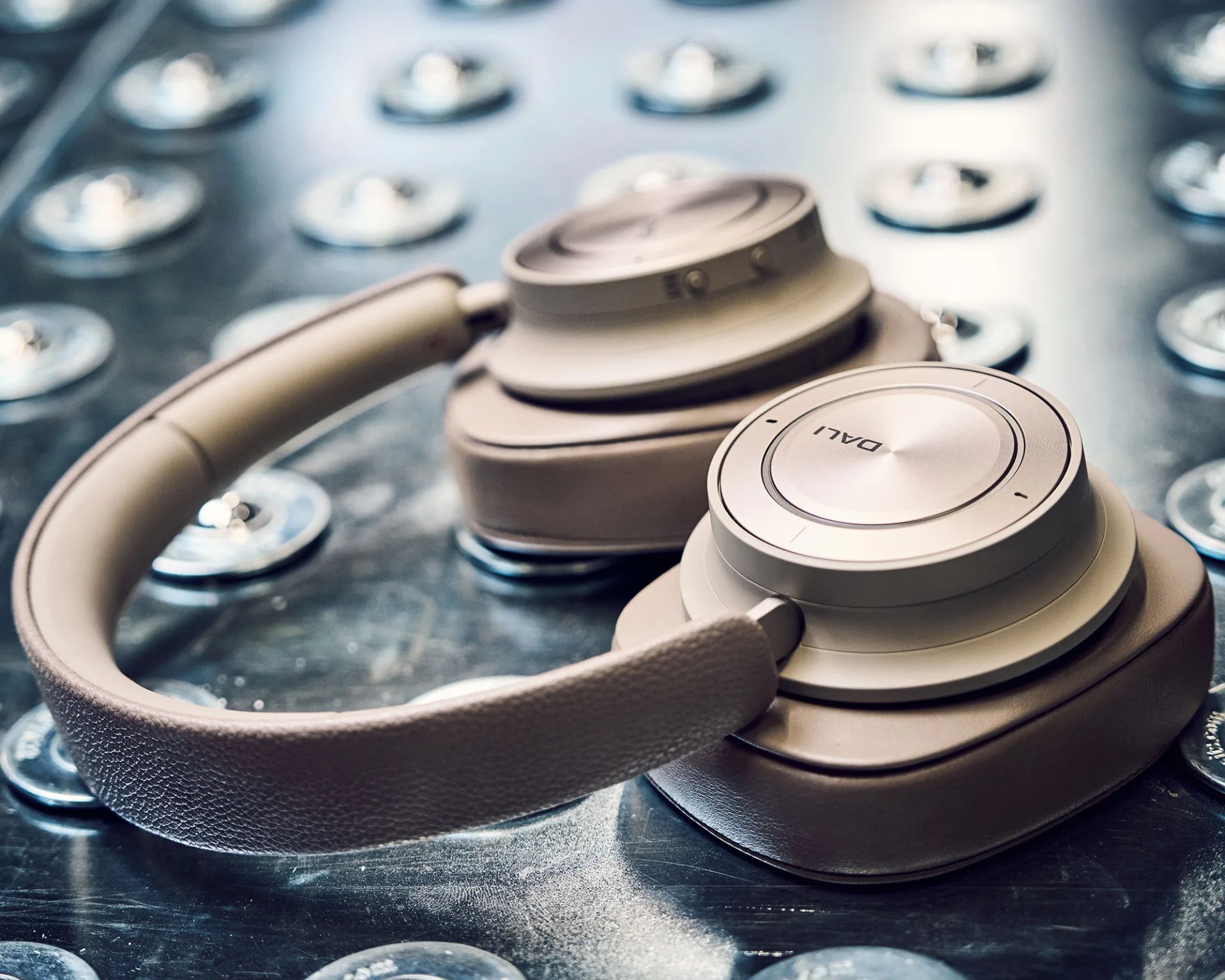 Dali IO-12 headphones in mocha grey