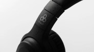 Final UX3000 SV noise-canceling headphones