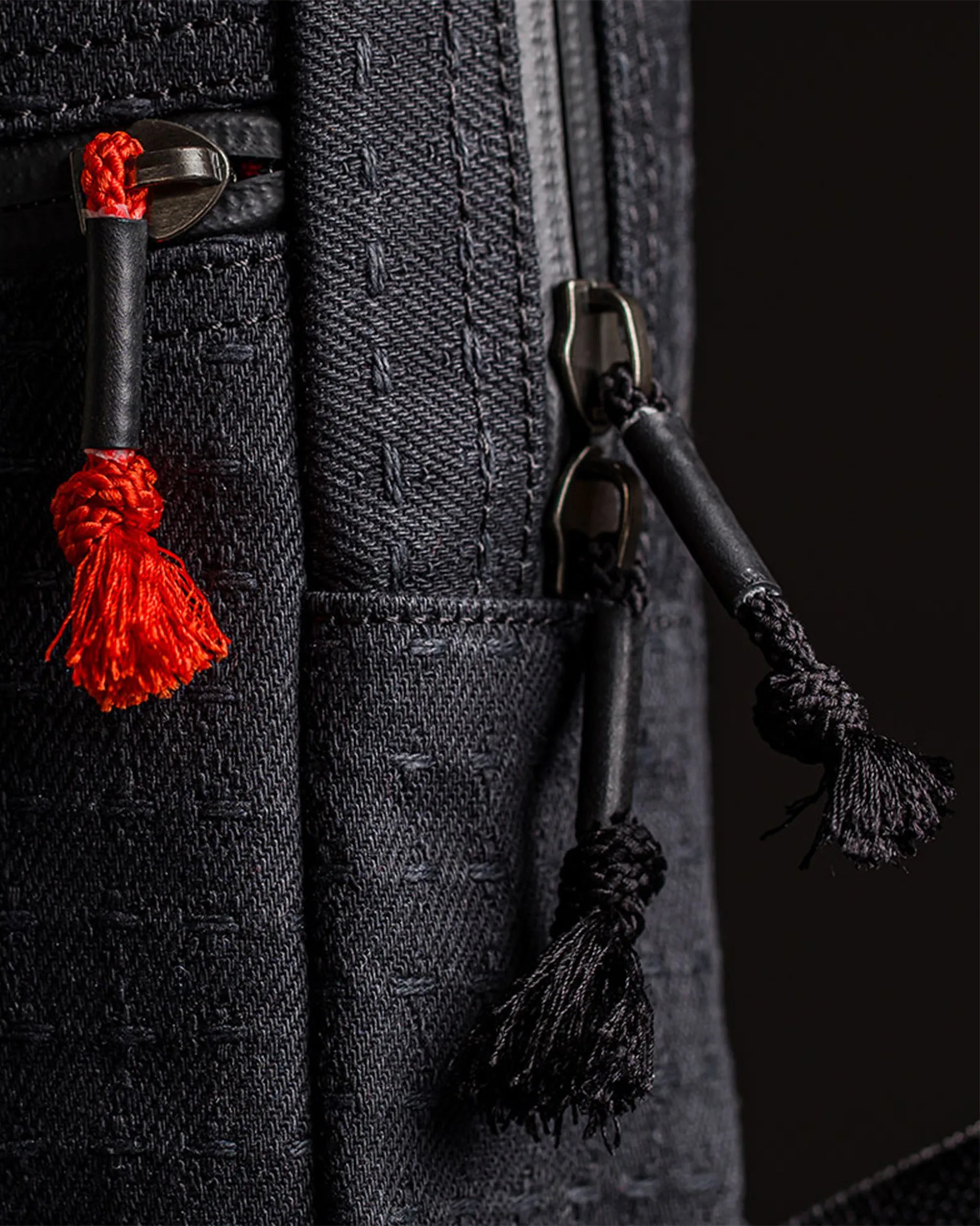 GoRuck x Carryology GRXC2 Plus EDC Bag zipper pull closeup