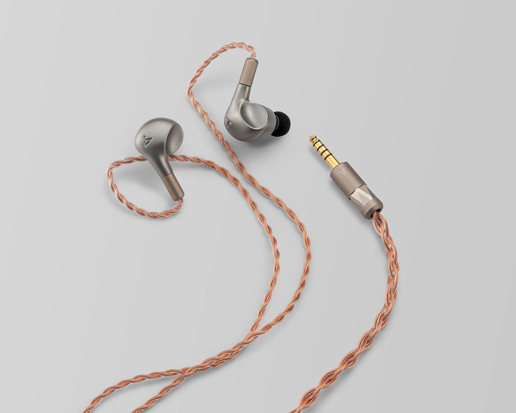 A Portable Hi-Fi Great Just Dropped an Elite Set of Audiophile Earbuds