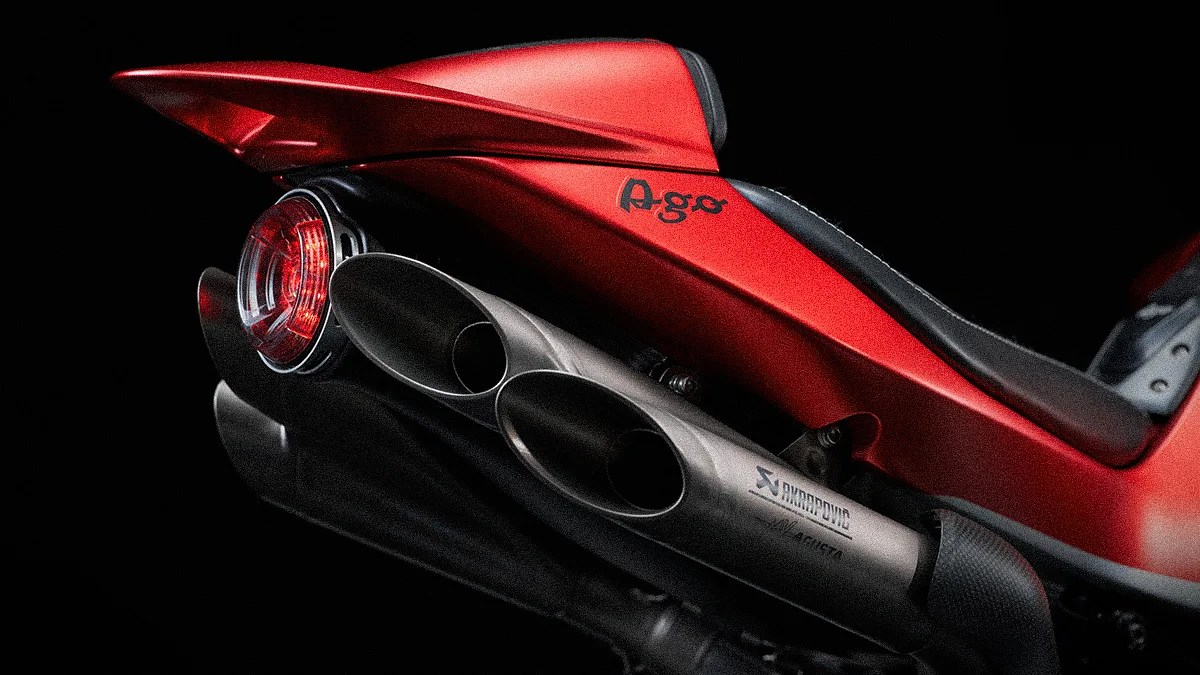mv agusta superveloce 1000 ago macro