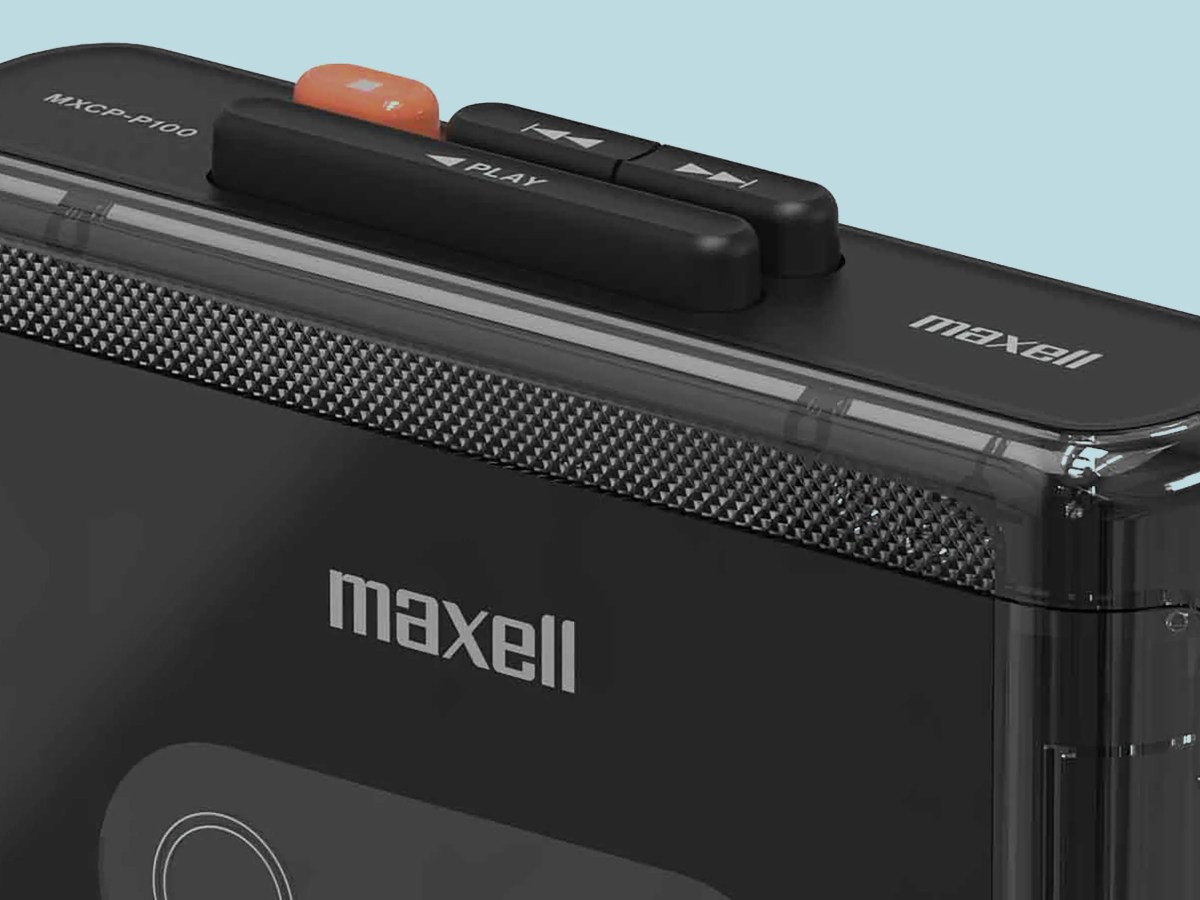 A Japanese Hi-Fi Company's Affordable Music Player Breathes New