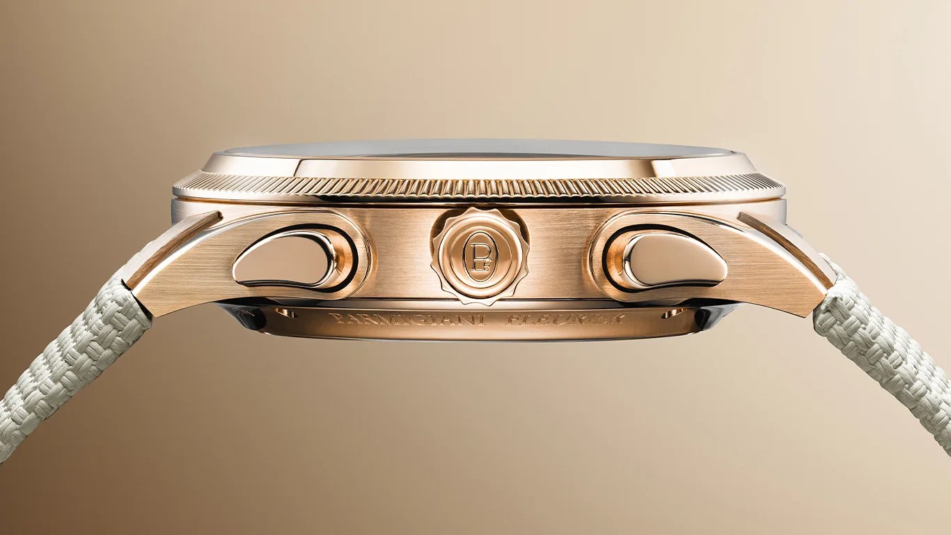 En önemsiz spor kronografı şimdiye kadarki en klasik versiyonunu piyasaya sürdü