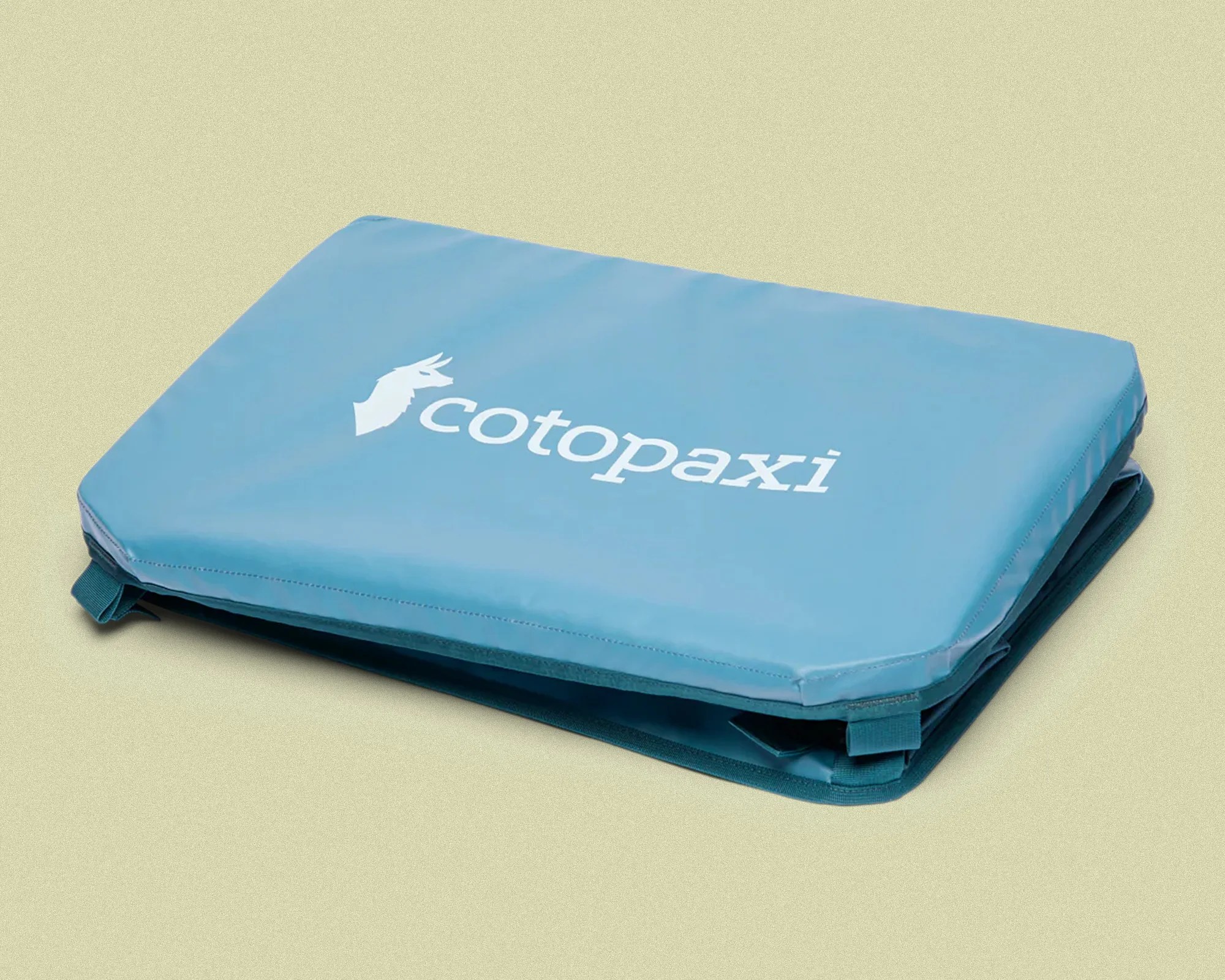 Cotopaxi Allpa 60L Gear Hauler Box flat packed