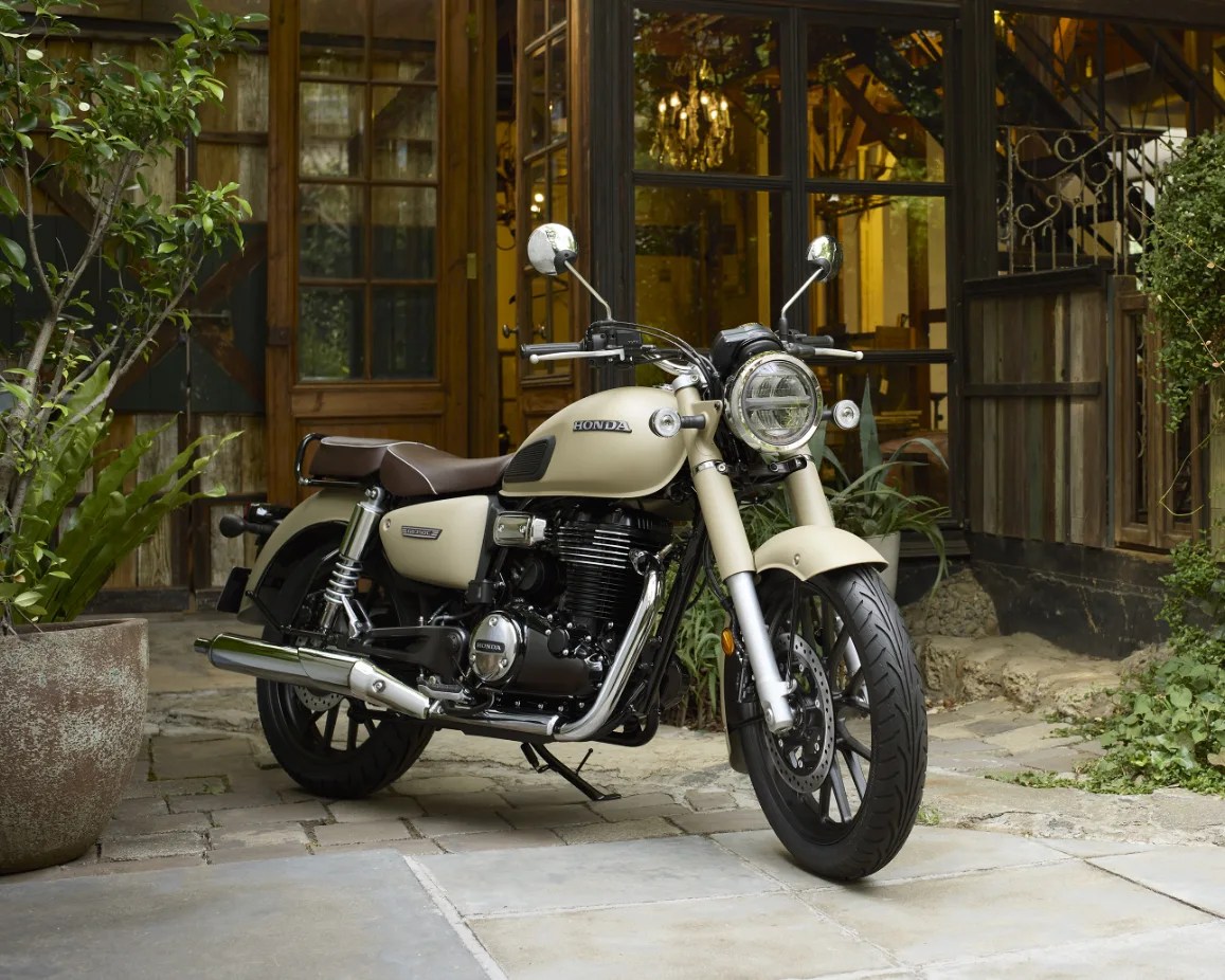 This Super Affordable Military-Inspired Honda Motorcycle Is a This Super Affordable Military-Inspired Honda Motorcycle Is a