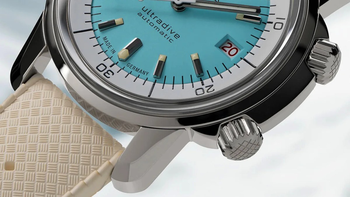 This Purpose-Built Dive Watch Boasts a Rare Feature That Used to