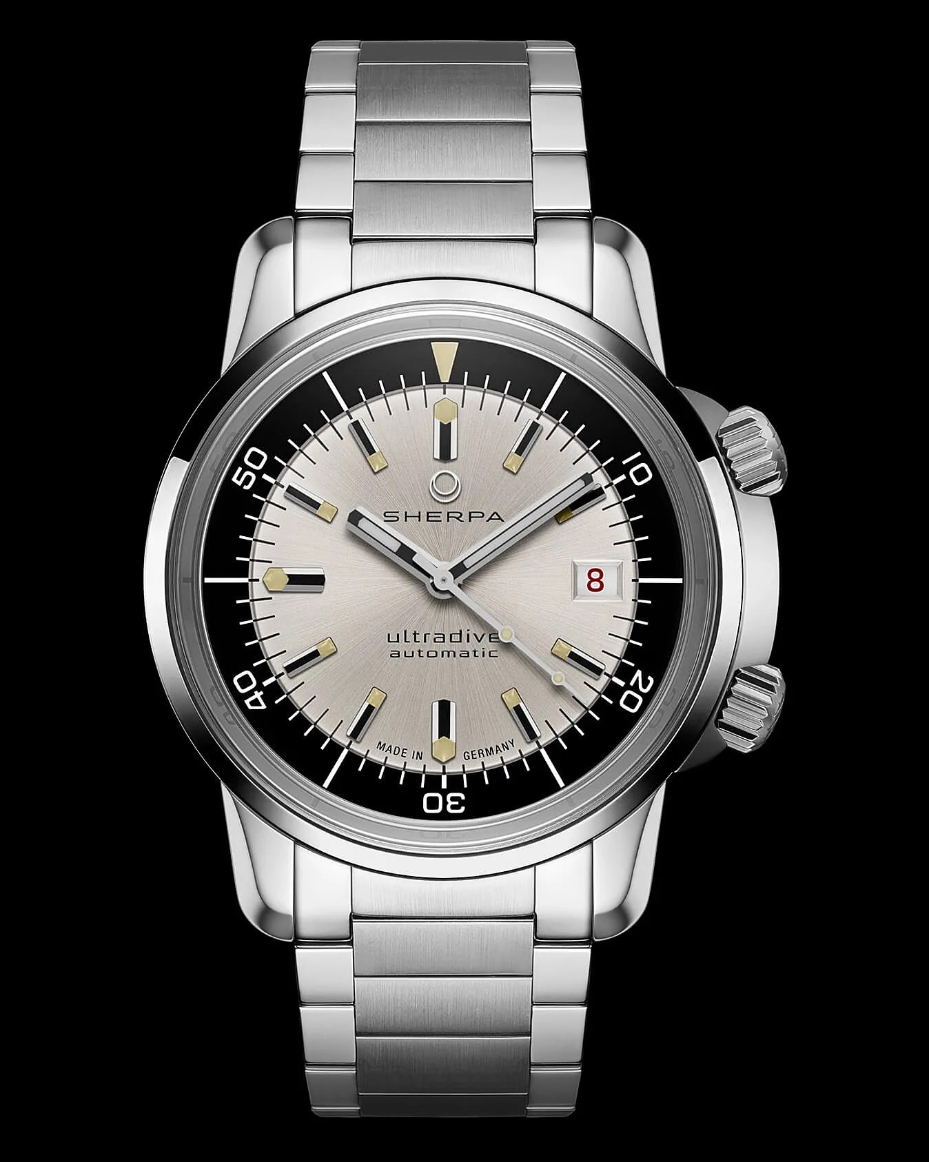 a tuxedo dial Sherpa dive watch