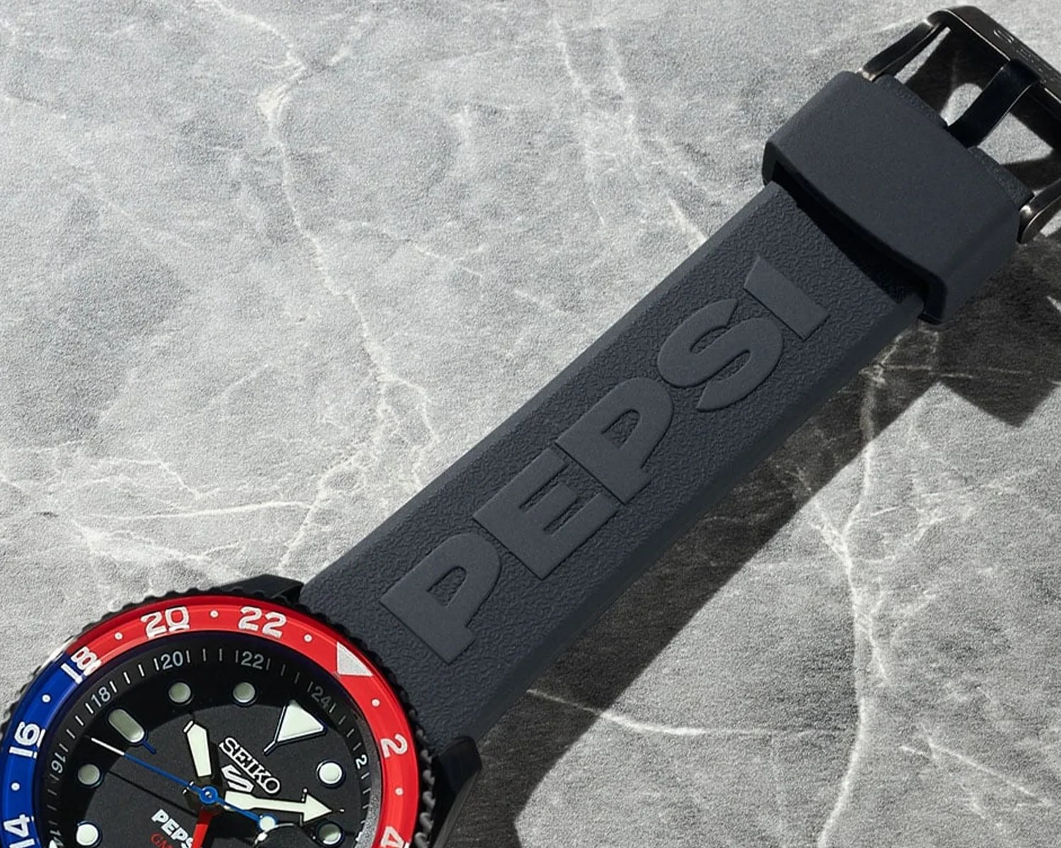 a seiko x pepsi watch strap