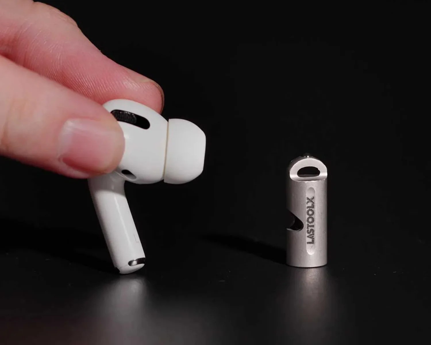 tinyblast vs airpod