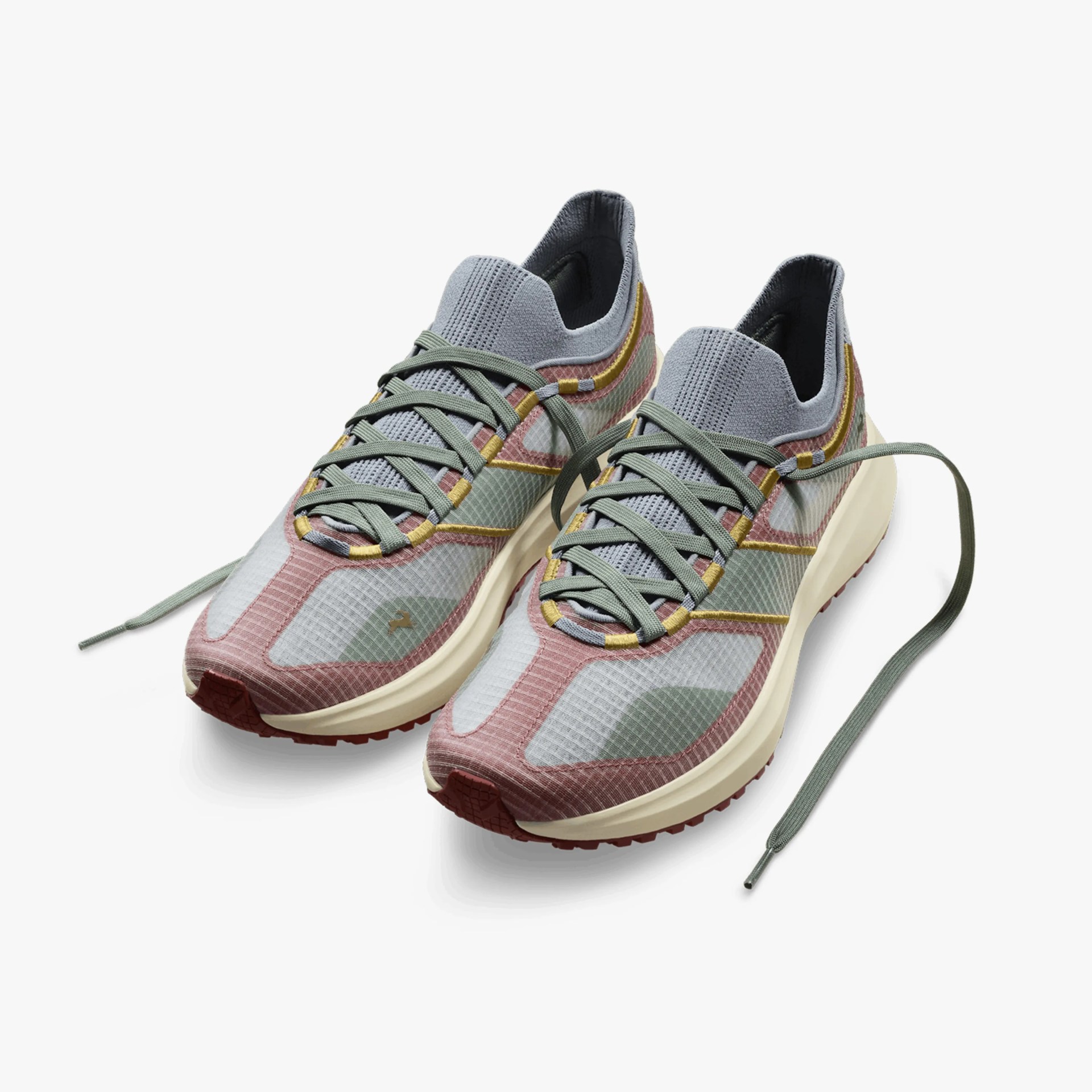 Tracksmith Eliot Range