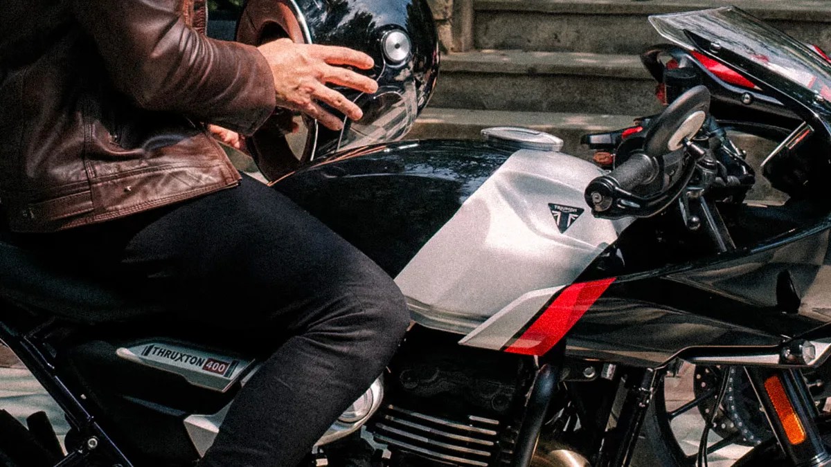 triumph thruxton 400 moto macro