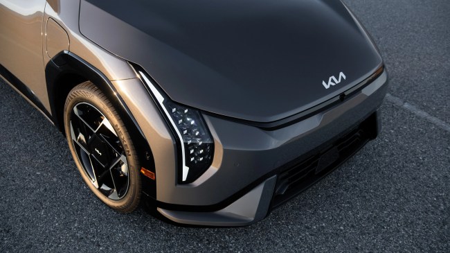Kia’s Upcoming Hot Hatch Is Shaping Up to Be a Volkswagen Golf R from the Future