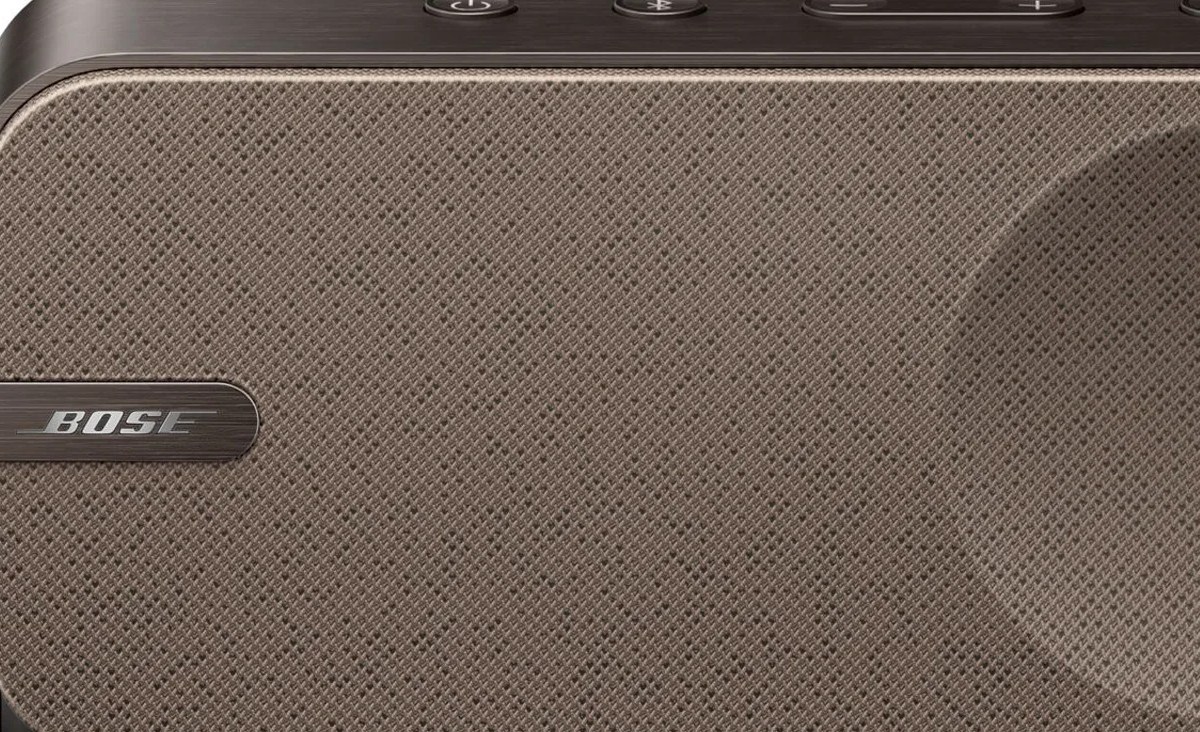 Bose-SoundLink-Home-Warm-Wood-