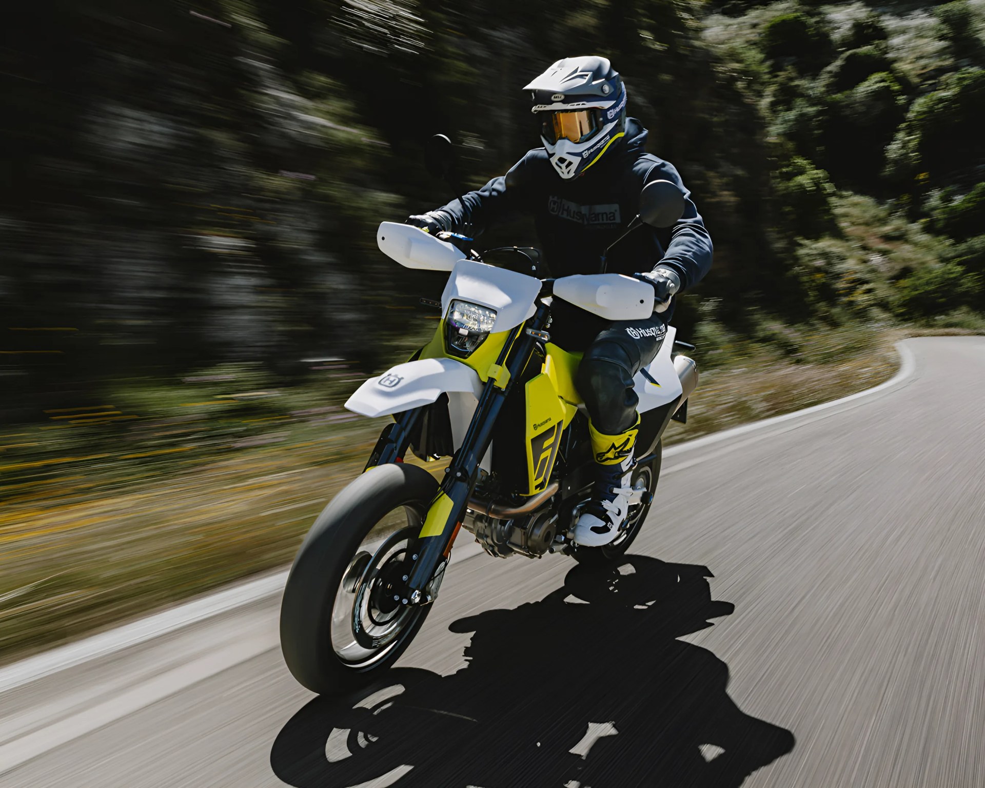 One of the Definitive Hooligan Motorcycles Gains a Unique New Mode