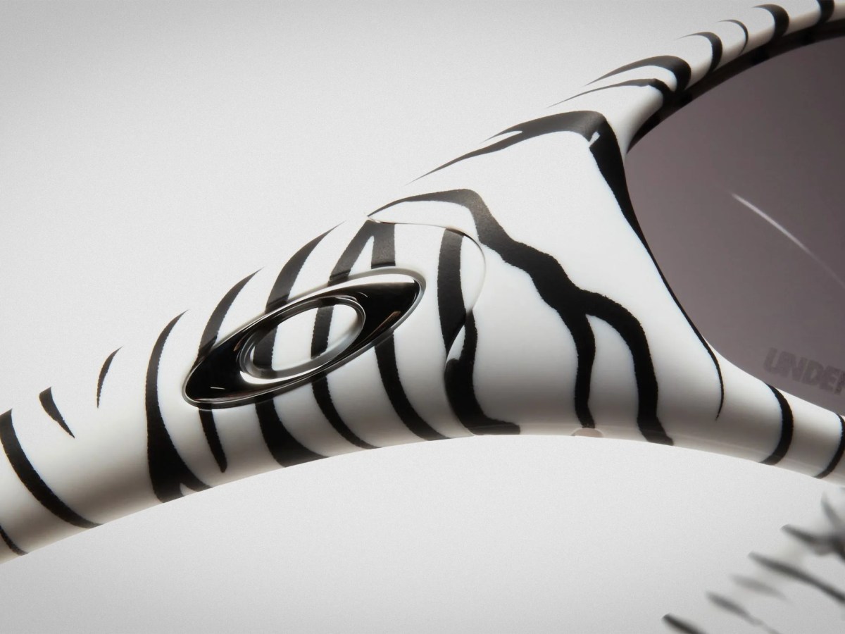 oakley-undefeated-muzm-