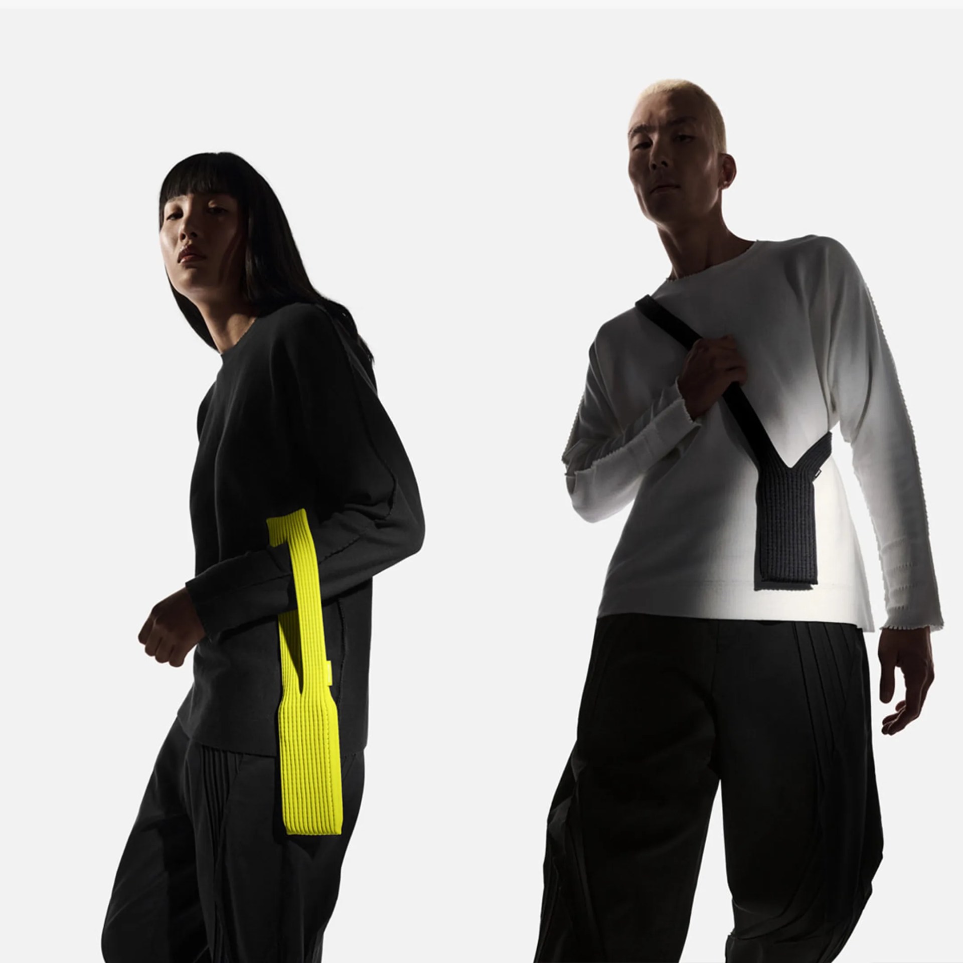 メンズウェア apple... Apple Logo FLEECE JACKET Zip iPhone Service Employee Medium Gray