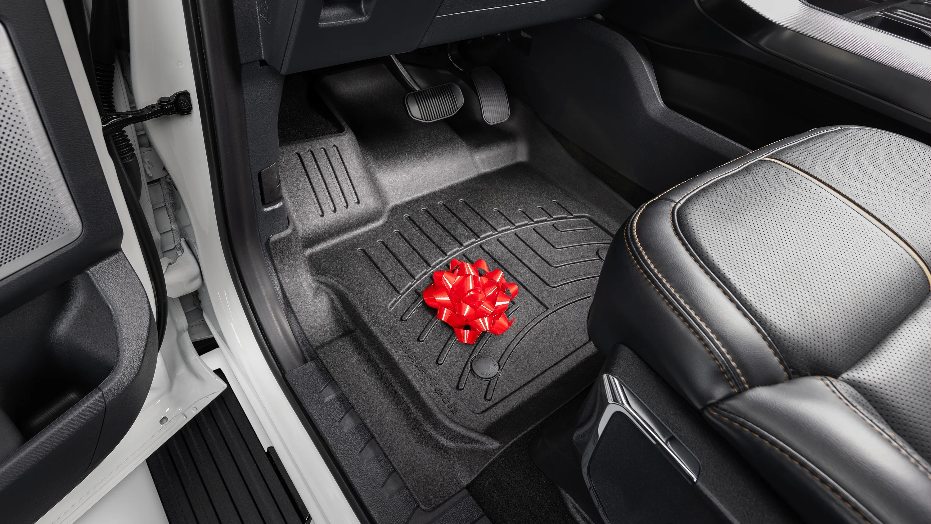 Bir Araba Meraklısı İçin Hediye Alışverişi mi? Yolculuklarını Korumalarına Yardım Edin.