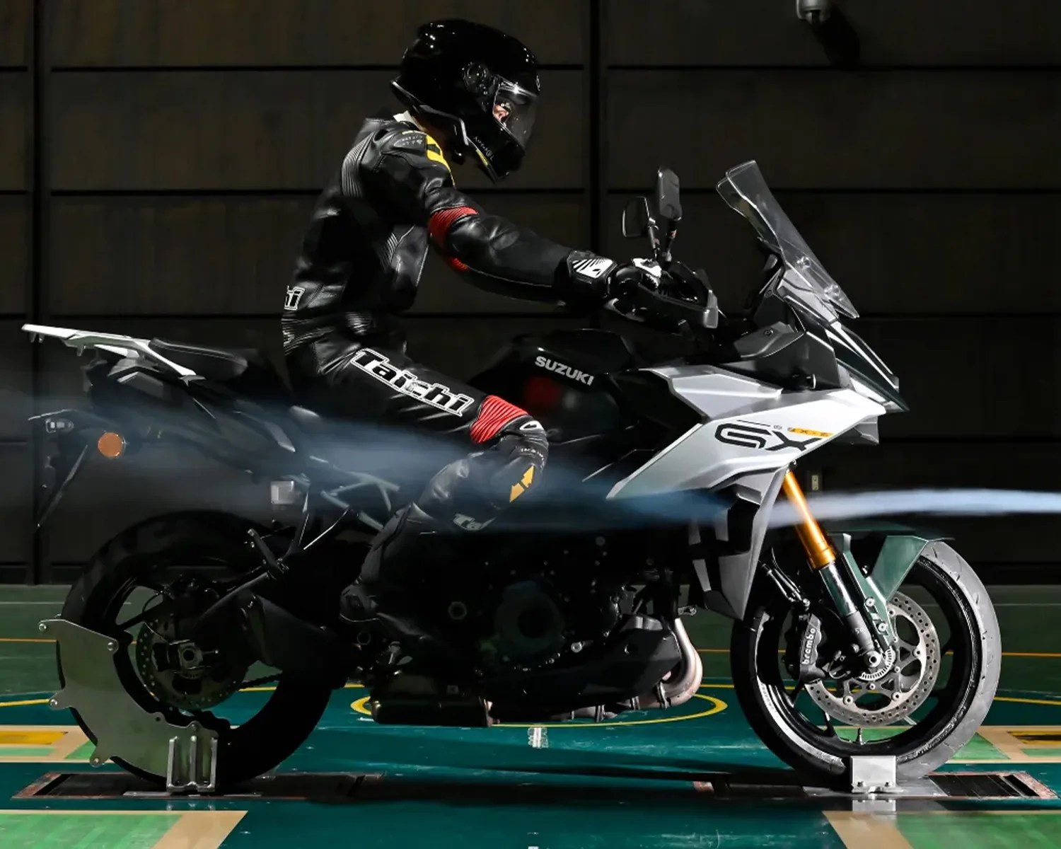 Did Suzuki Just Elevate Its Most Versatile and Capable Touring Bike to the  Top of the Class? | Gear Patrol