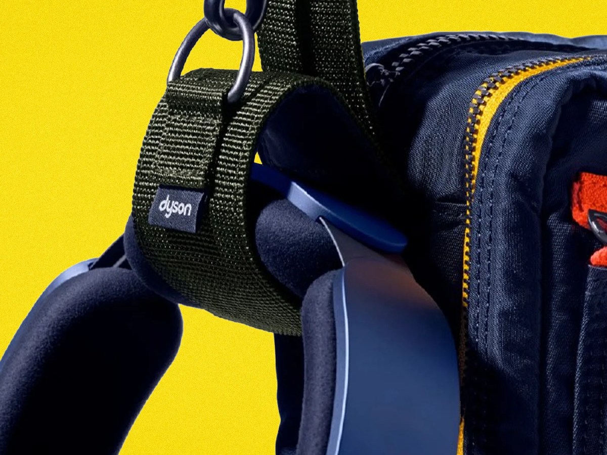 An Iconic Japanese Brand Built the Ultimate Commuter EDC Bag in