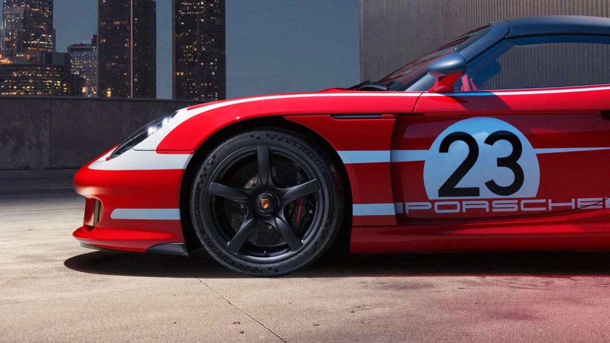One of Porsche's Most Legendary Road Cars Just Came Full Circle