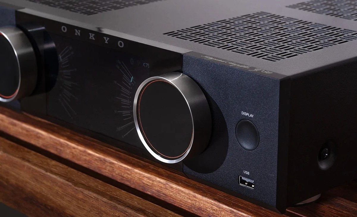 A Famed Japanese Hi-Fi Company's New Amplifier Is Poised for