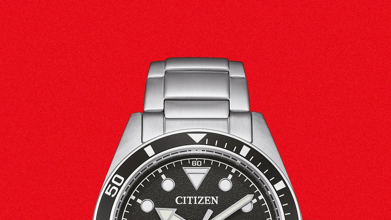 Citizen Goes After Seiko with an Ultra-Affordable Automatic Diver