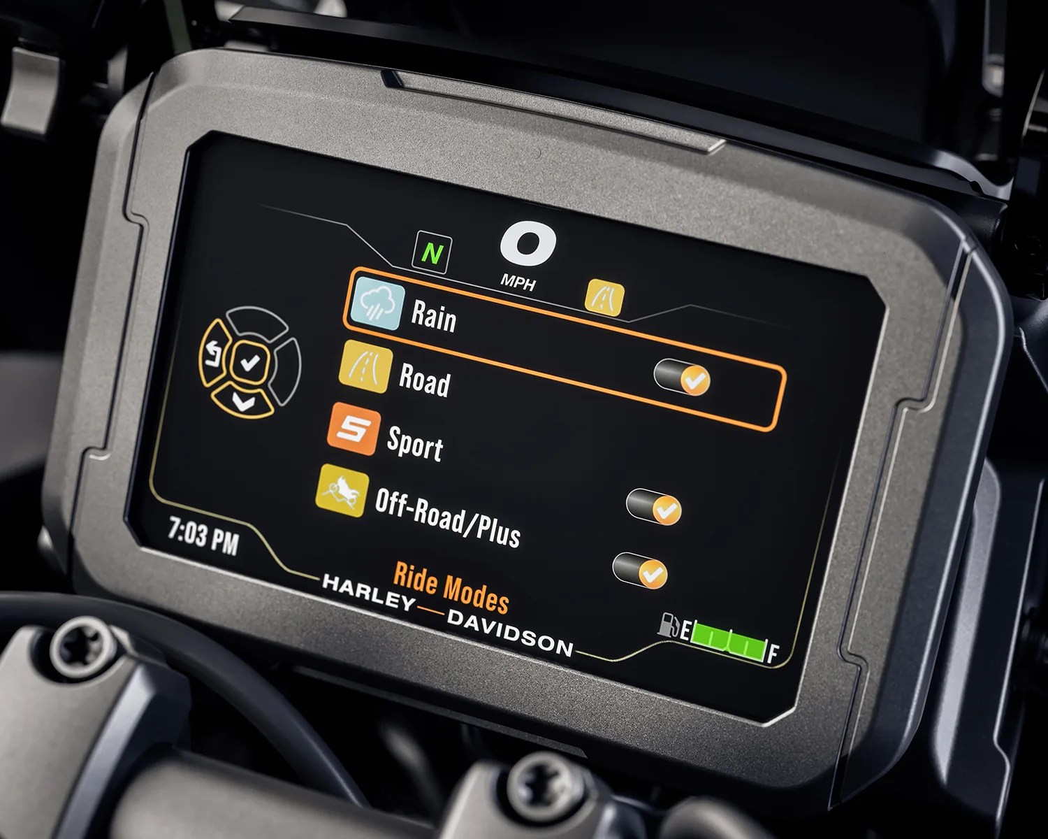 Harley-Davidson motorcycle digital display showing ride modes with Rain, Road, Sport, and Off-Road/Plus options.