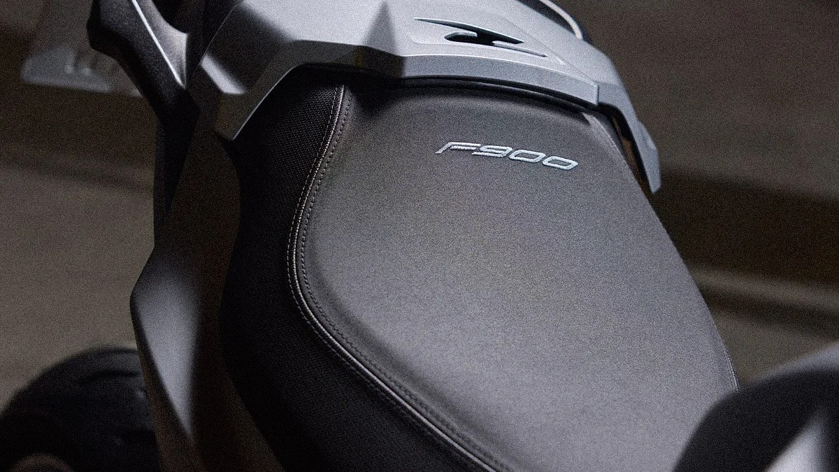 This Coveted BMW Roadster Looks Even Better with an Exclusive New Treatment