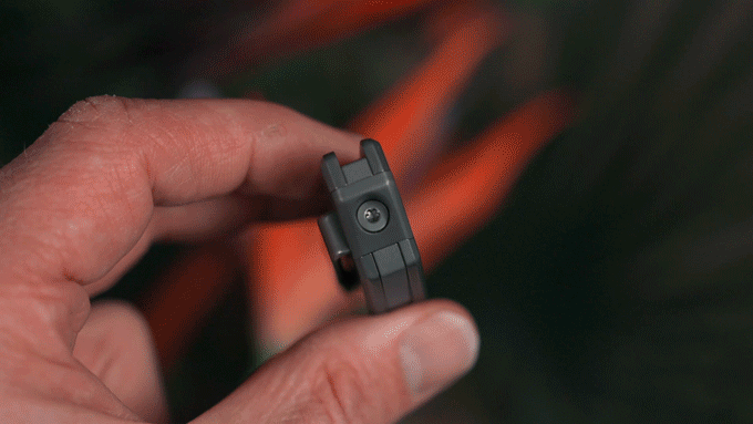 clips of the Big Idea Design Ti Manu knife handle and hardware