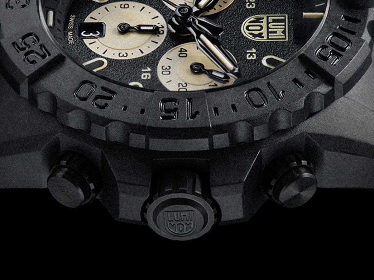 Luminox-Navy-SEAL-Chronograph-