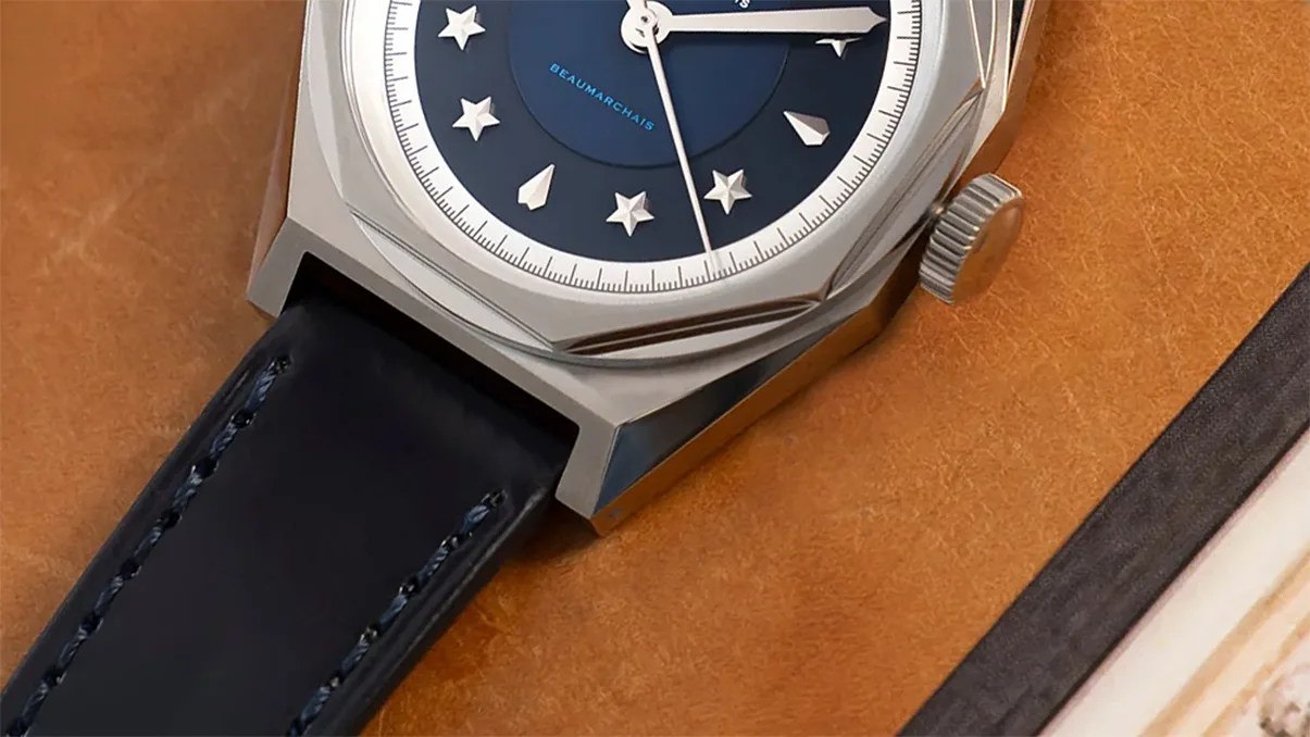 This Deliciously Retro Automatic Sports Watch Is Shockingly Affordable