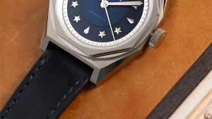 This Deliciously Retro Automatic Sports Watch Is Shockingly Affordable